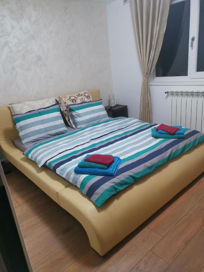 Arka Apartment 克拉奥华 外观 照片