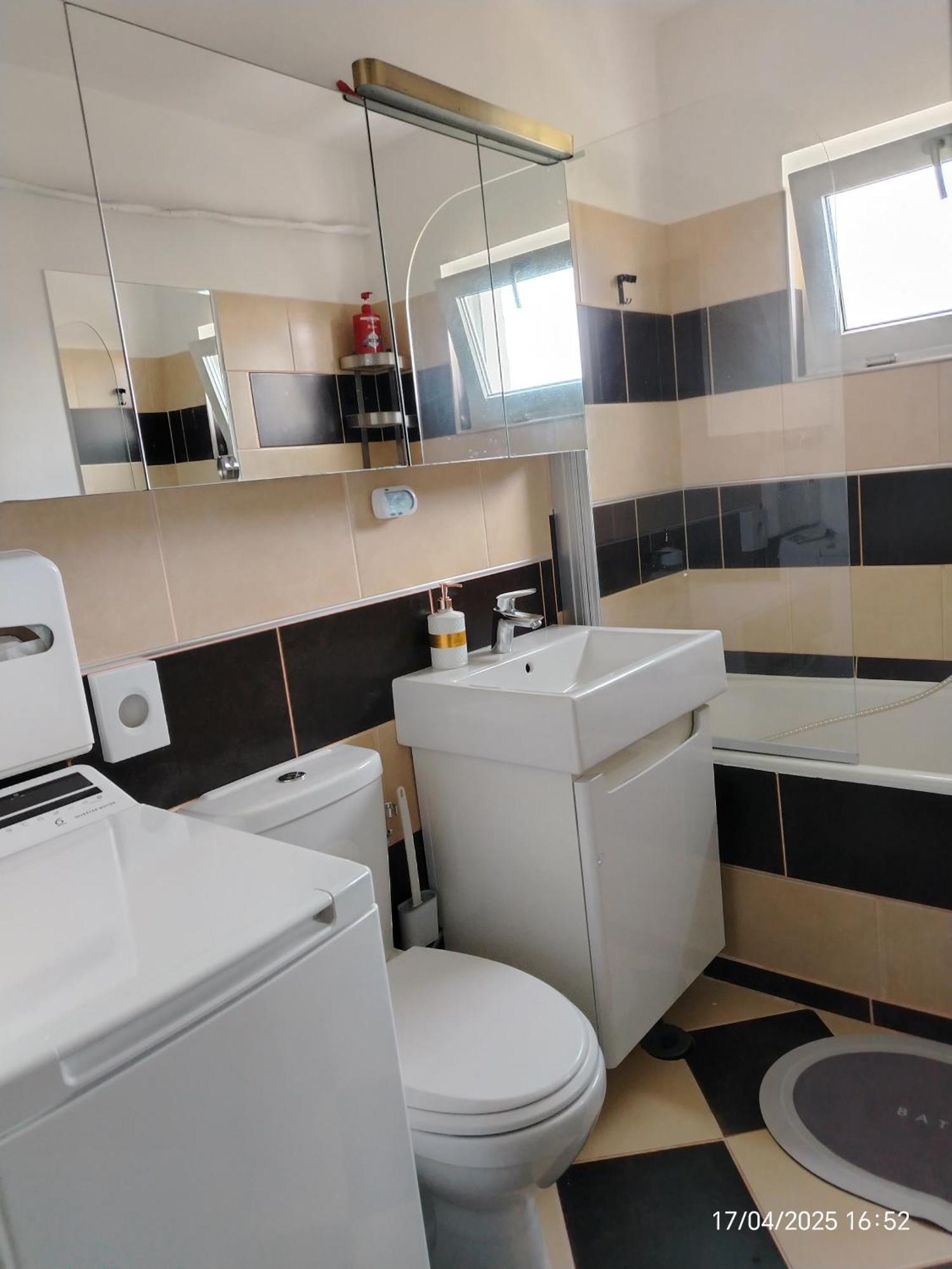 Arka Apartment 克拉奥华 外观 照片