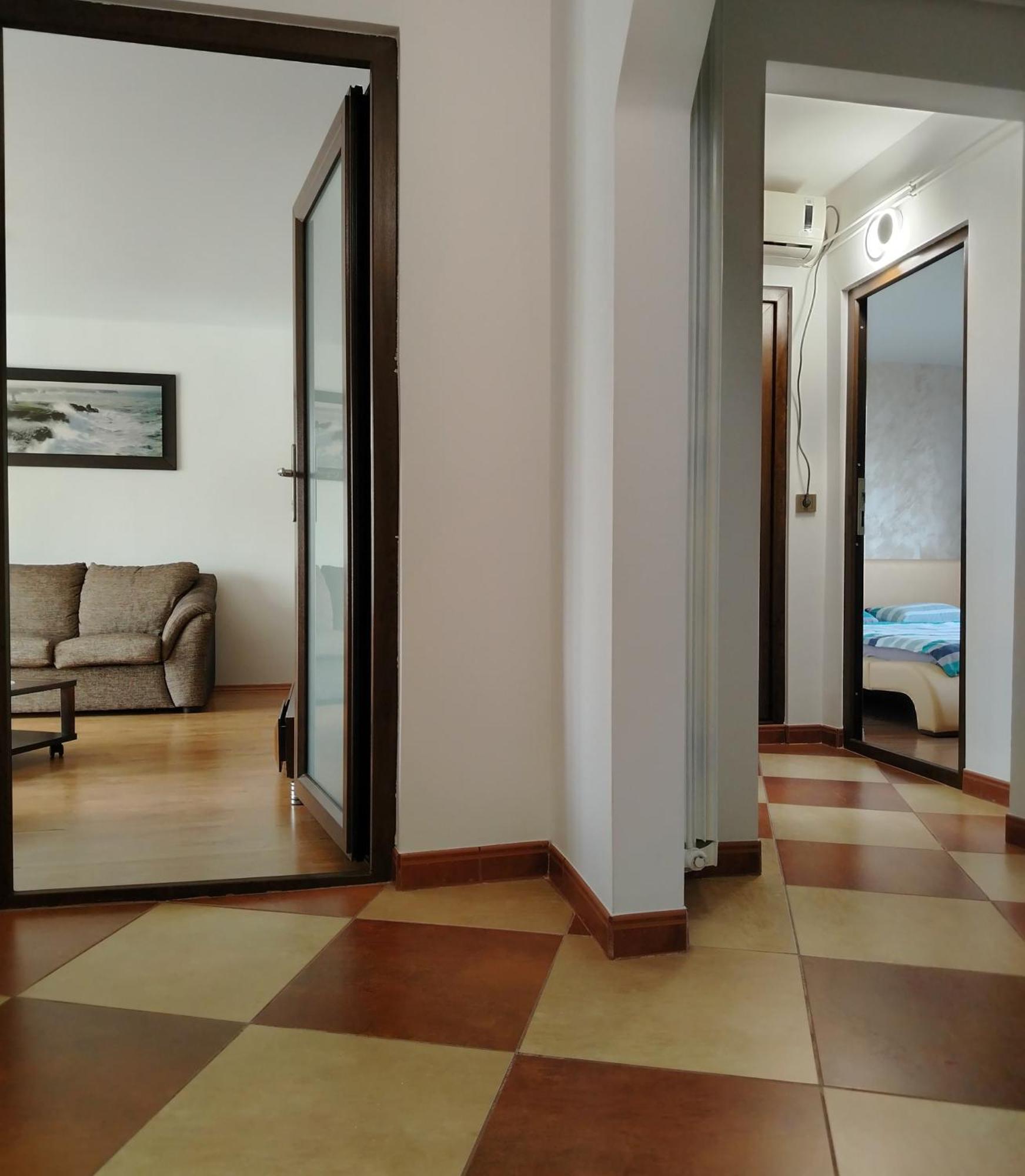 Arka Apartment 克拉奥华 外观 照片